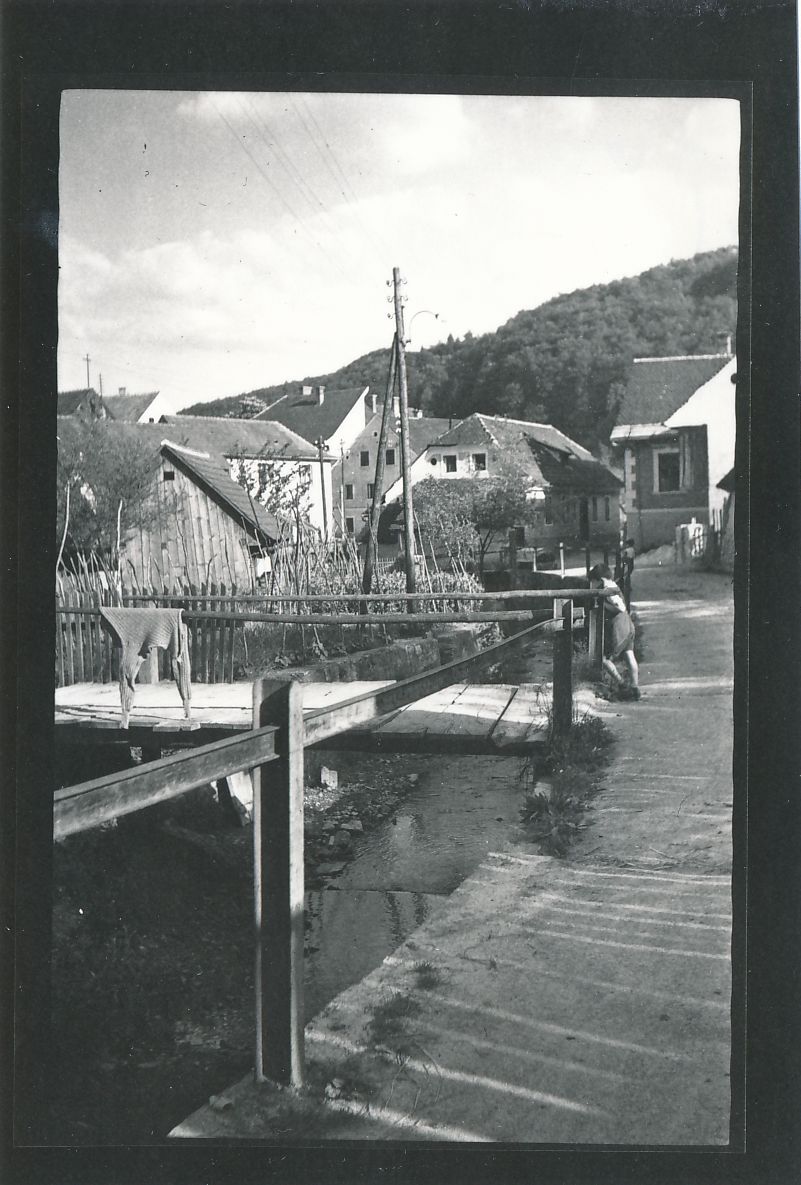 eika image